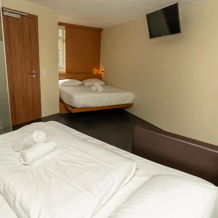 Duesseldorfer Hof Hotel