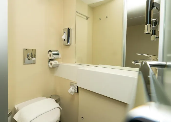 Duesseldorfer Hof 3* 美因河畔法兰克福