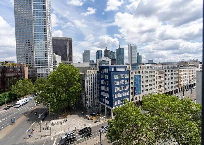 Duesseldorfer Hof 3*