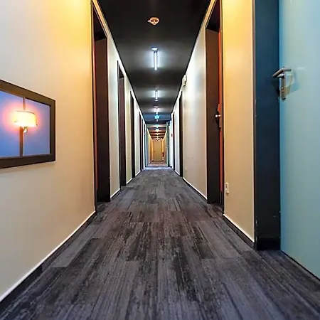 Dusseldorfer Hof Hotel Frankfurt am Main